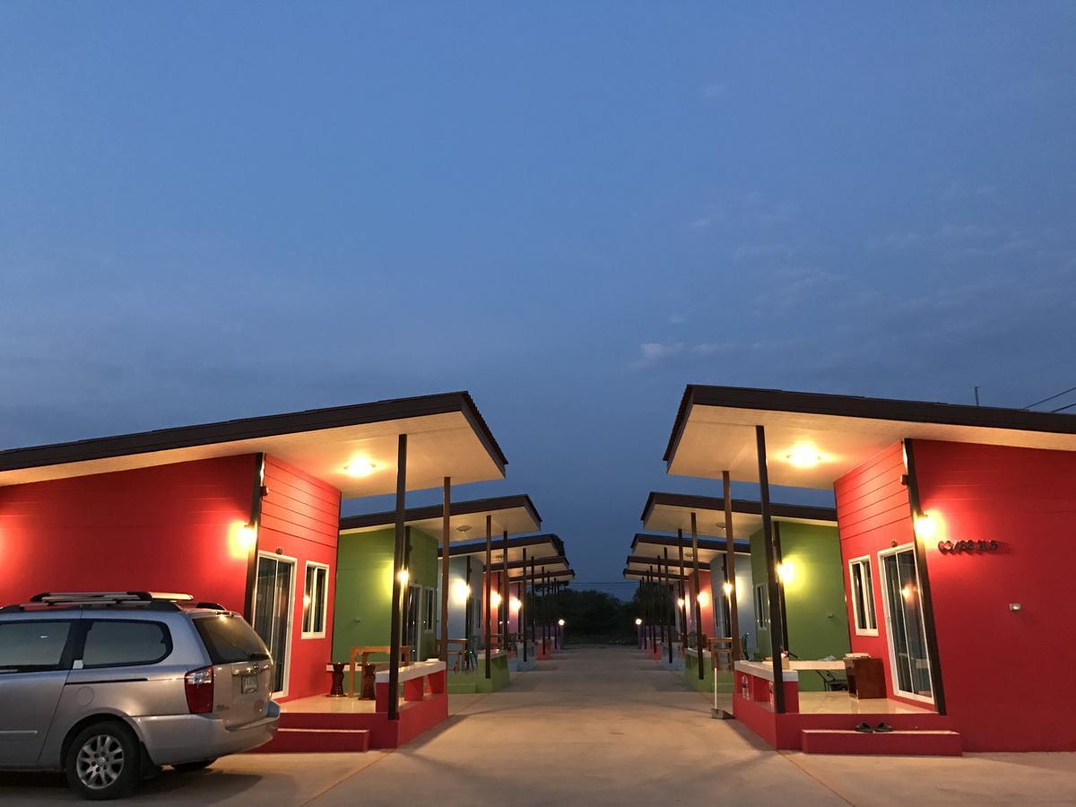 Piarnsri Resort Ban Chak Lao Buitenkant foto